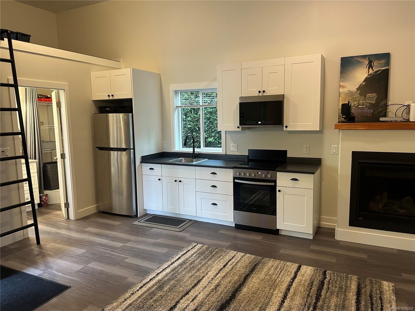 1747 Whiffin Spit Rd, Sooke, BC