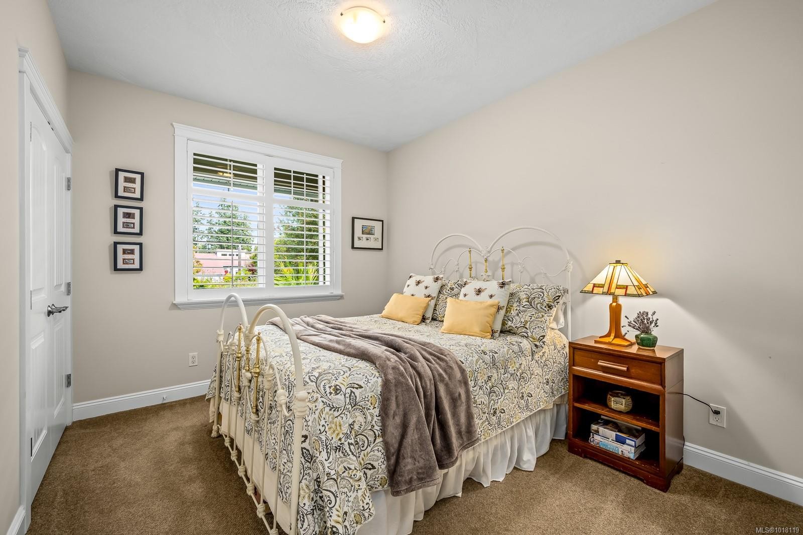 1861 Queens Ave, Comox, BC