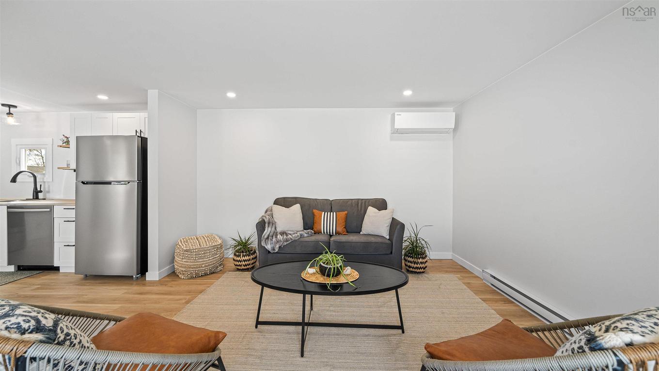 18 Earleton Avenue, Dartmouth, NS