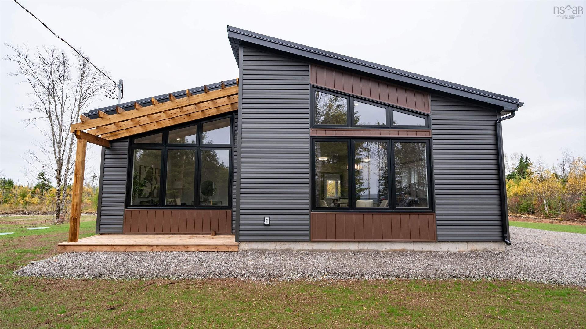 72 Chisholm Road, Onslow Mountain, NS