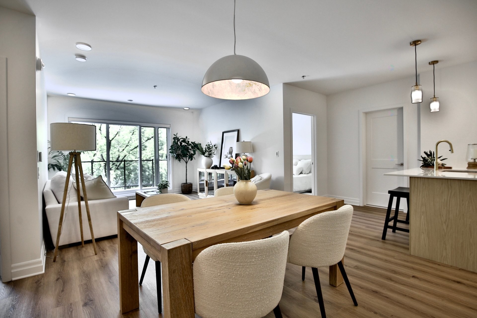Dining Room - 211-2000 Rue Benoit, Saint-Bruno-De-Montarville, QC - Indoor Photo Showing Dining Room