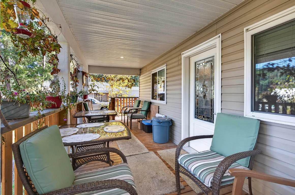 436 Hydro Road, Clearwater, BC - Outdoor With Deck Patio Veranda With Exterior