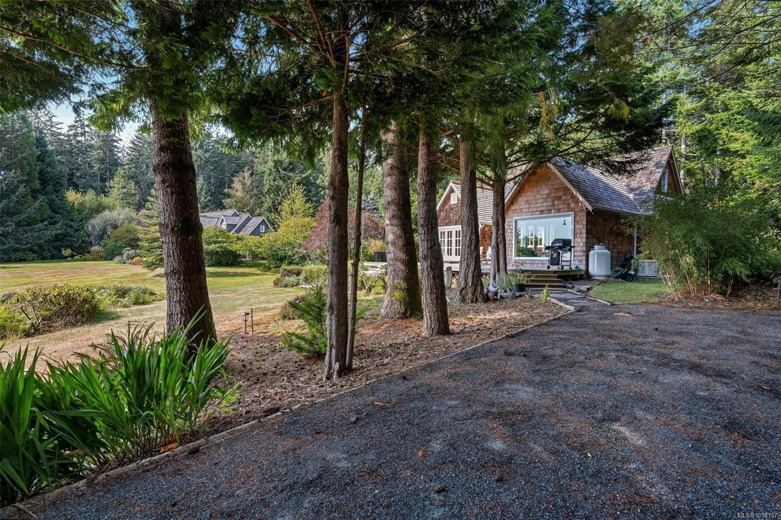 9259 Invermuir Rd, Sooke, BC