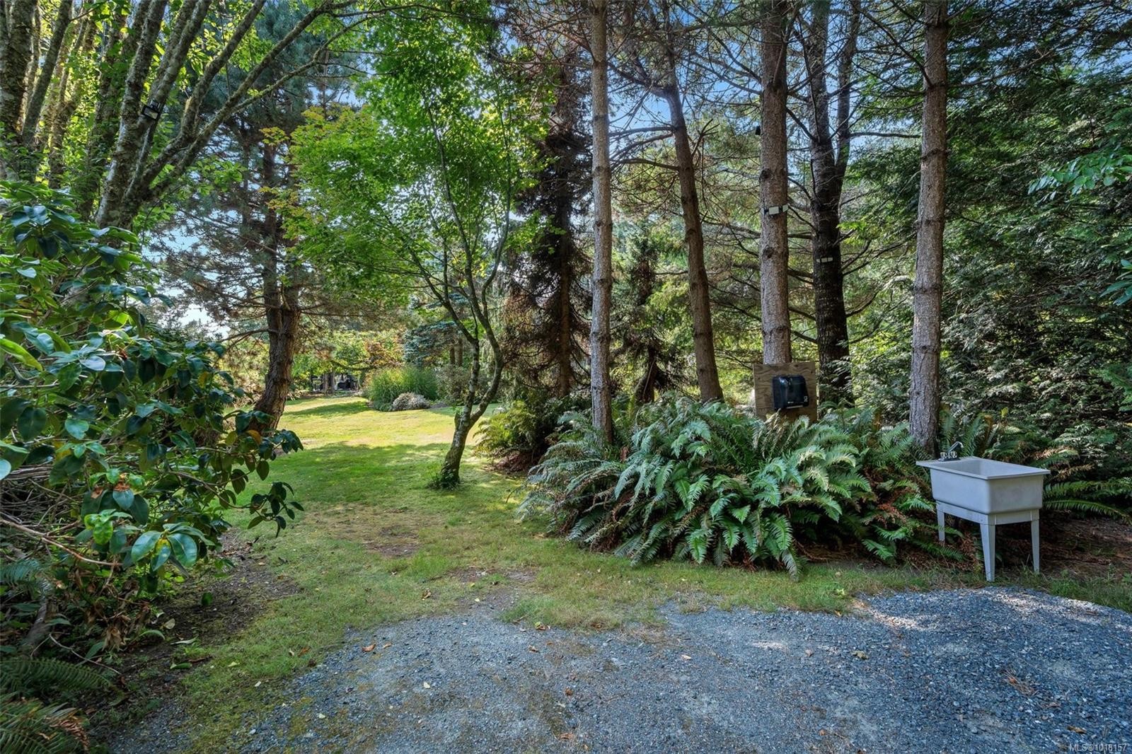 9259 Invermuir Rd, Sooke, BC