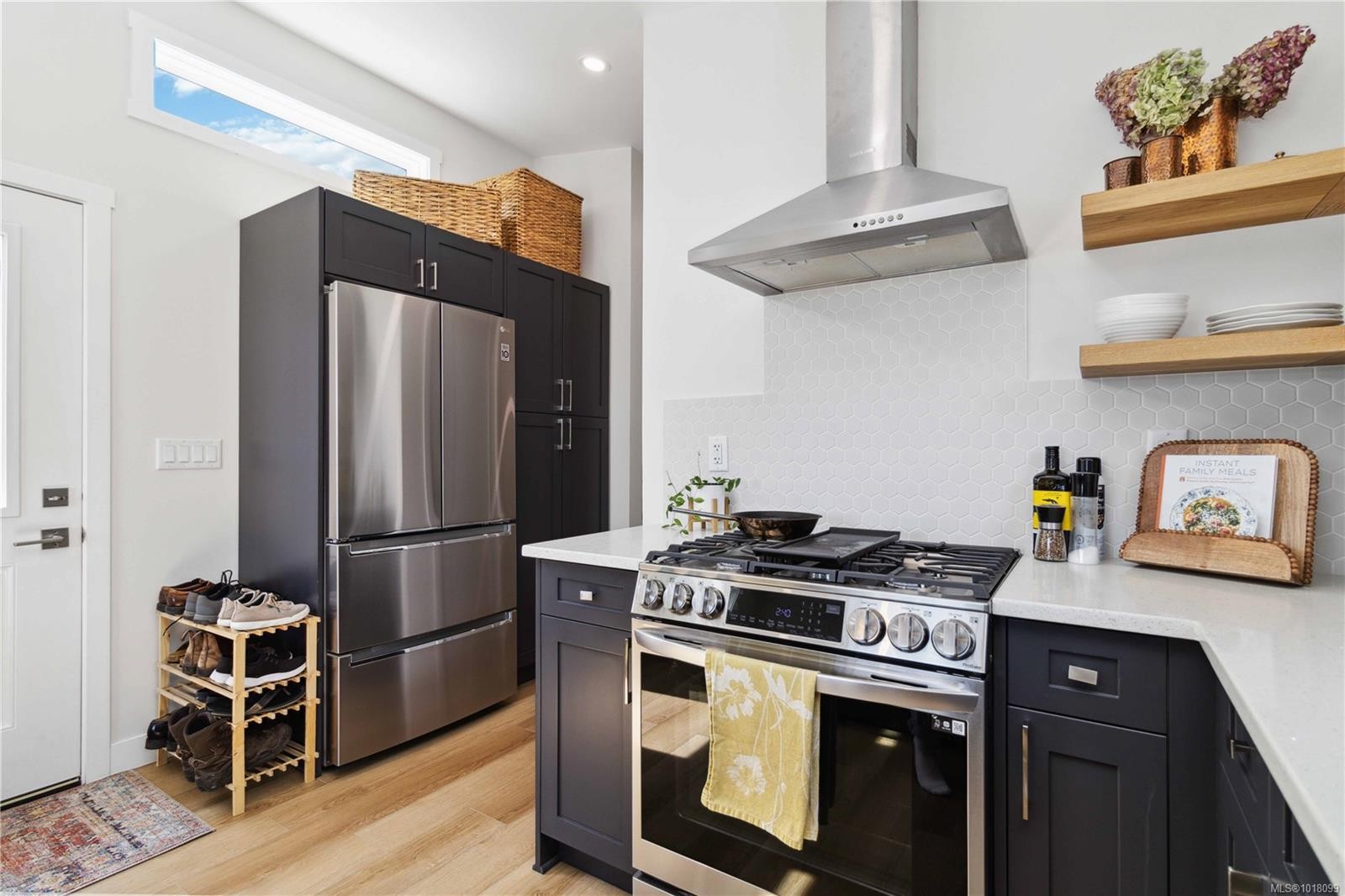 504-747 Old Place Rd, Central Saanich, BC