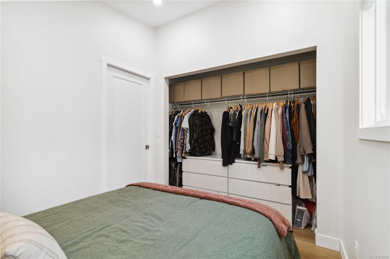 504-747 Old Place Rd, Central Saanich, BC