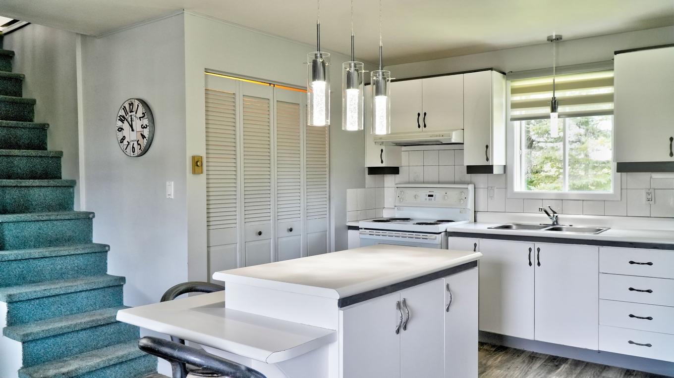 Cuisine - 183 1Er Rang De Shenley N., Saint-Martin, QC - Indoor Photo Showing Kitchen With Double Sink