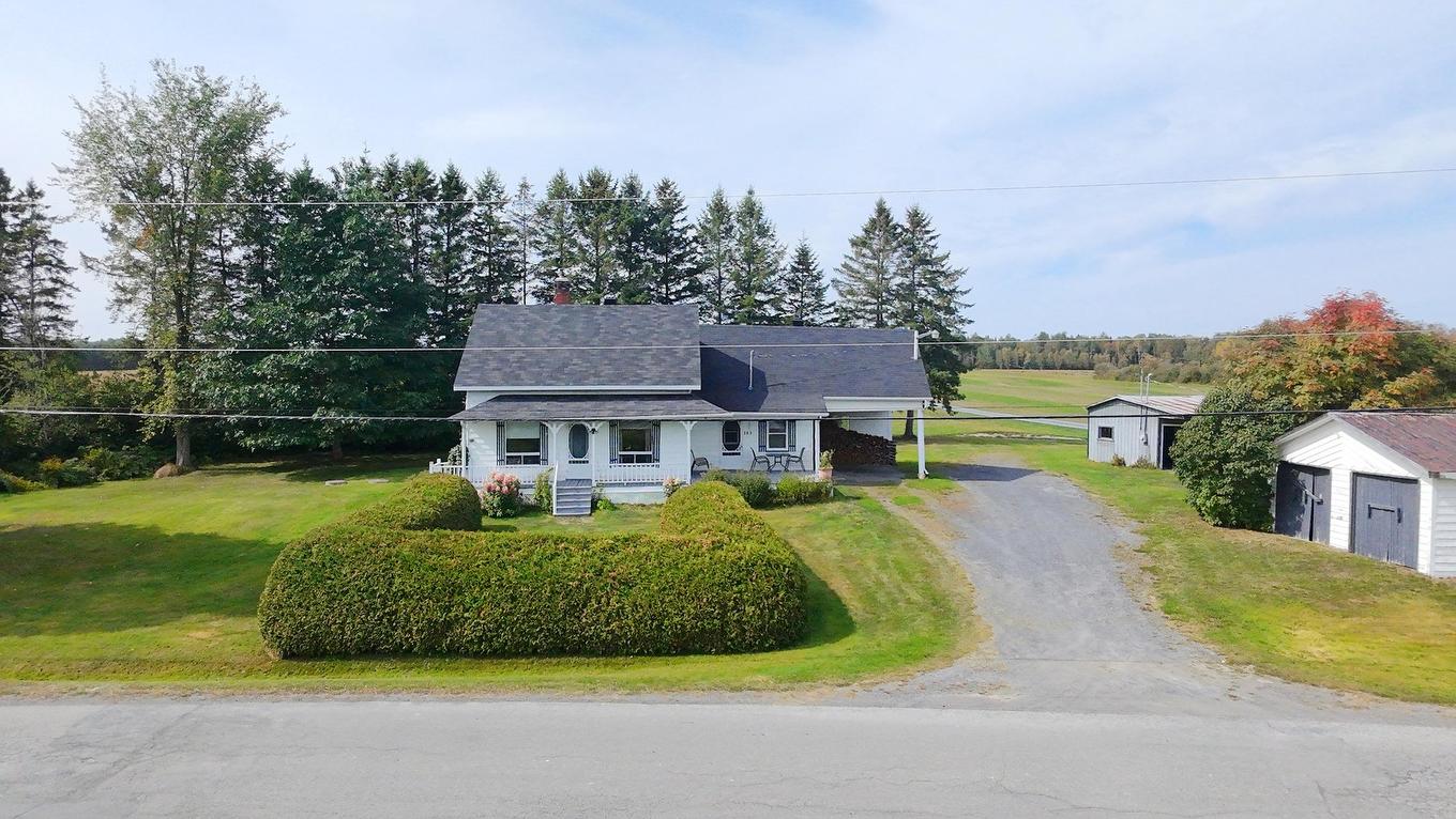 Façade - 183 1Er Rang De Shenley N., Saint-Martin, QC - Outdoor