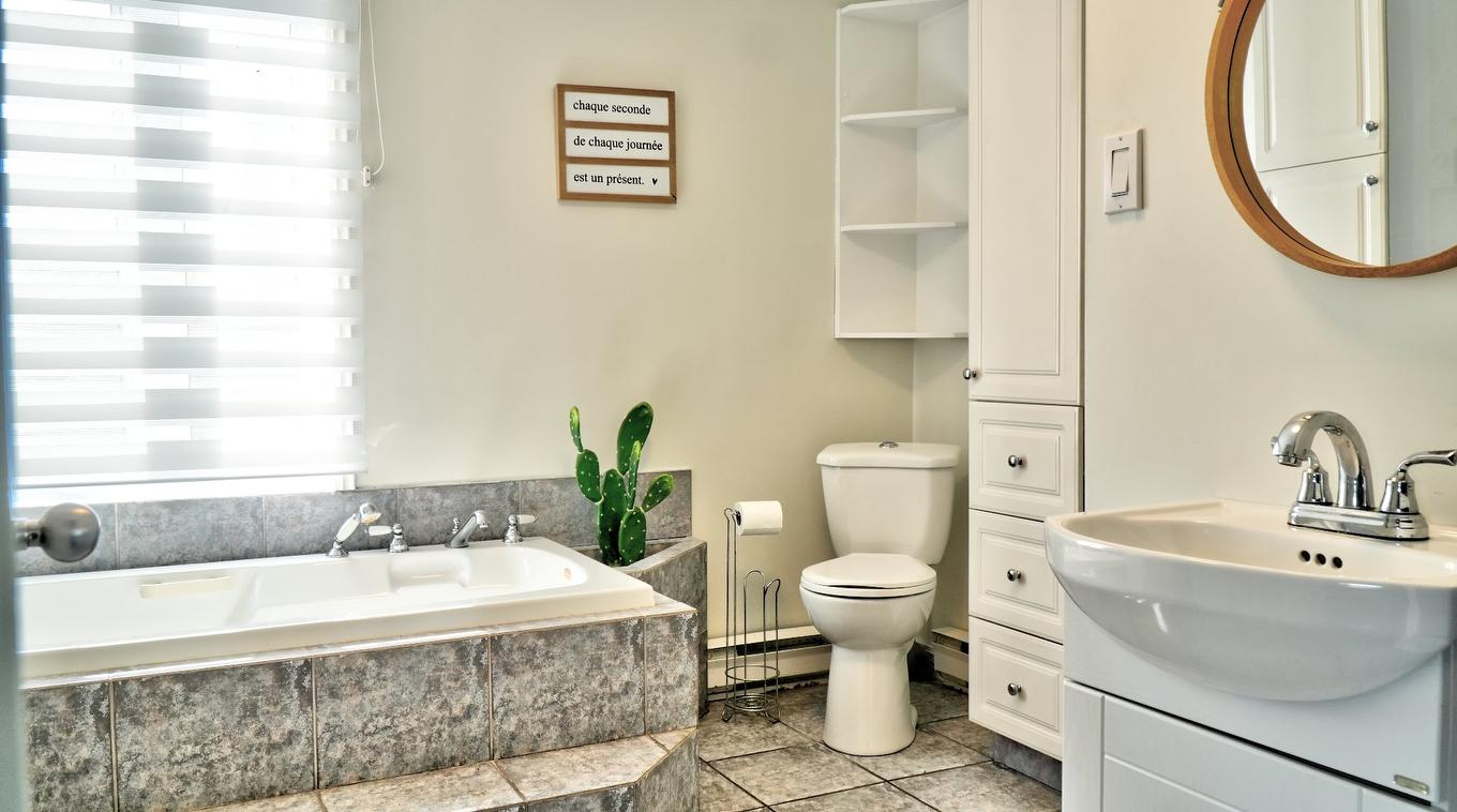 Salle de bains - 183 1Er Rang De Shenley N., Saint-Martin, QC - Indoor Photo Showing Bathroom