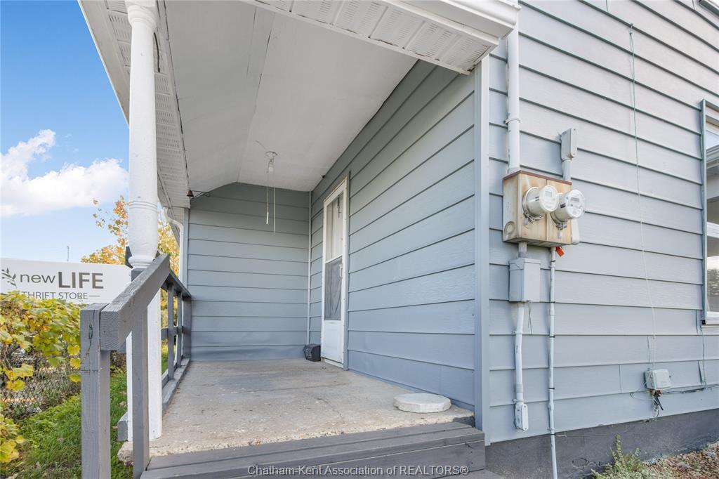 18 Richmond Street, Chatham, ON