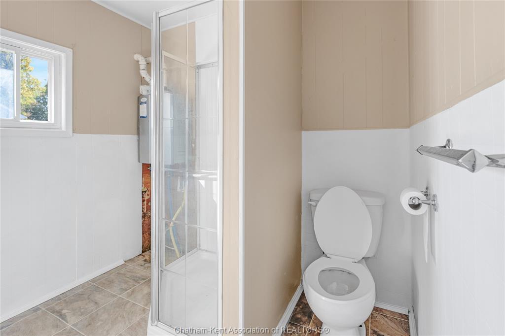 18 Richmond Street, Chatham, ON