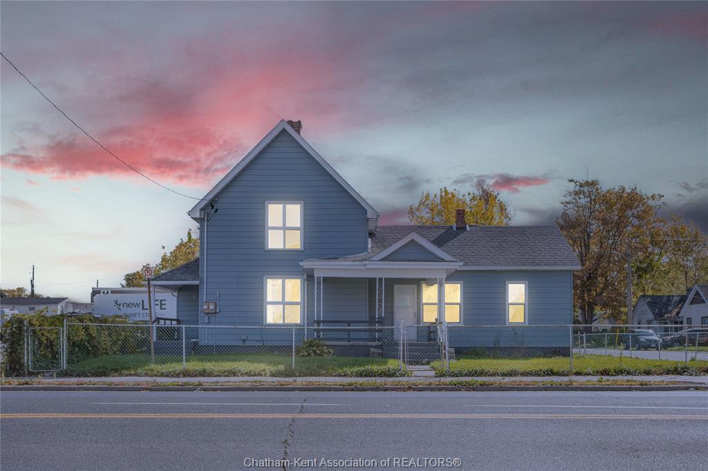 18 Richmond Street, Chatham, ON