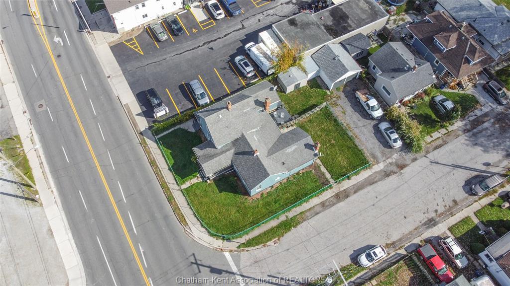 18 Richmond Street, Chatham, ON