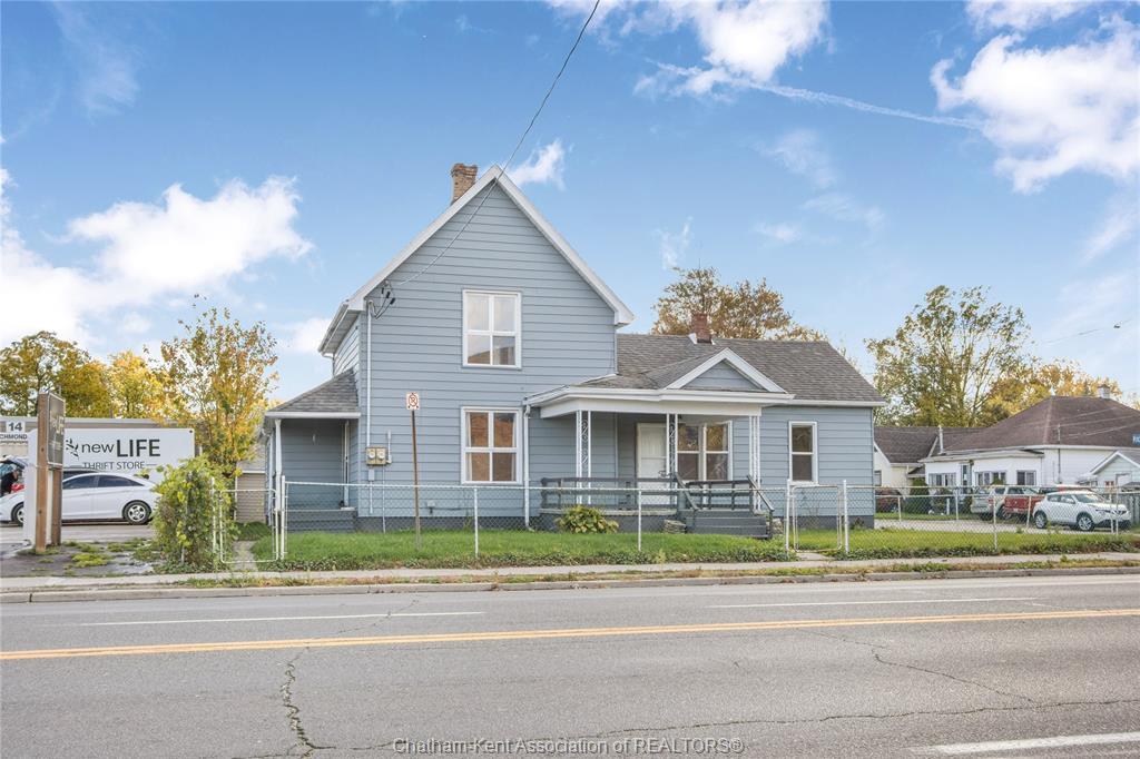 18 Richmond Street, Chatham, ON