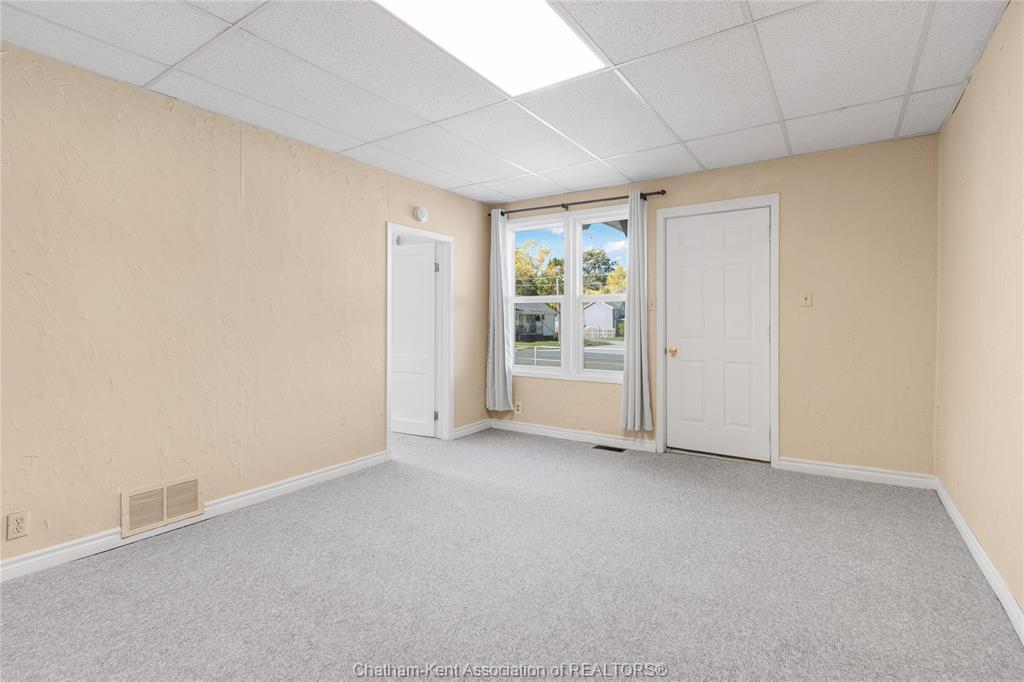 18 Richmond Street, Chatham, ON