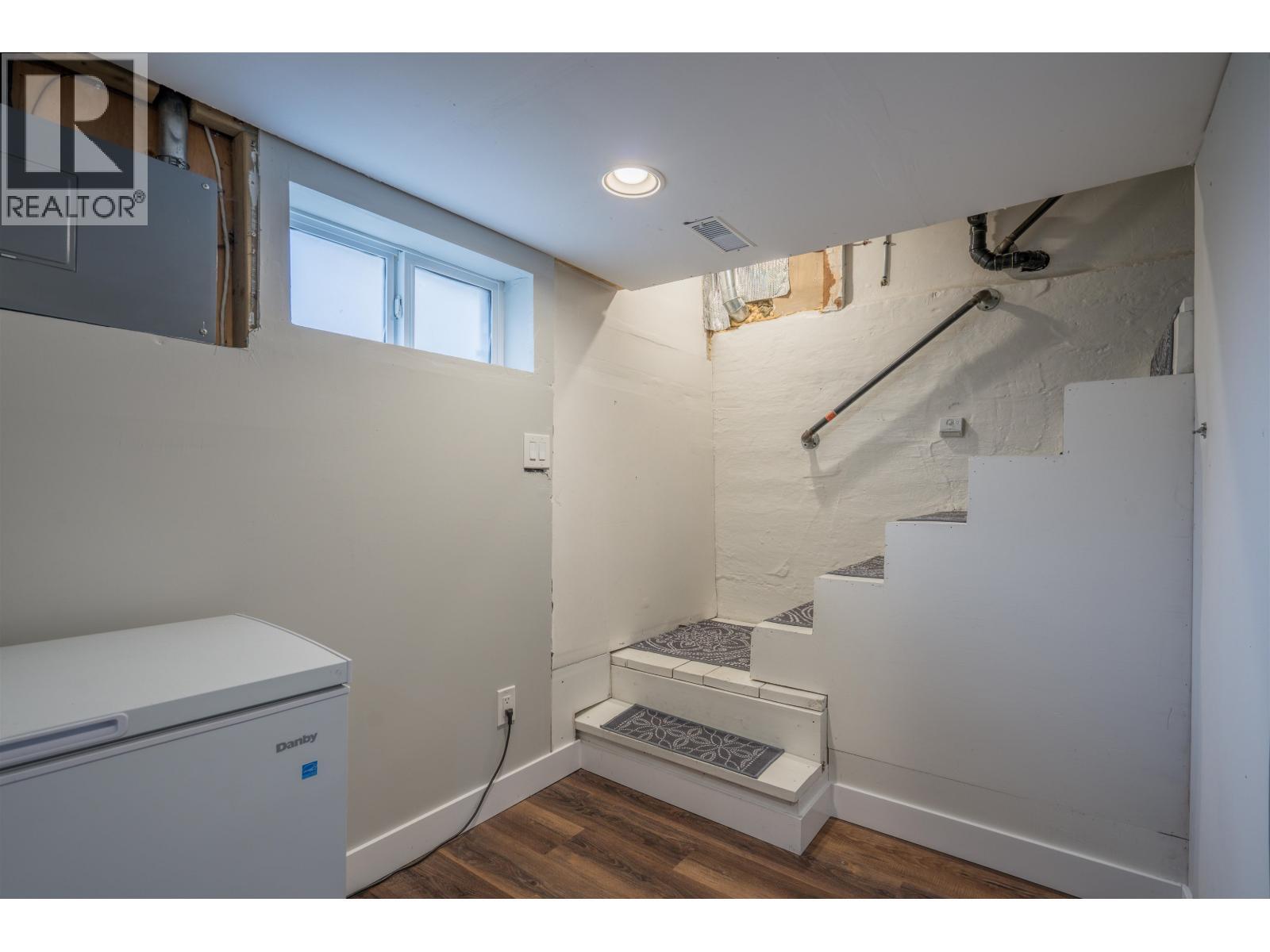 1510 Fir Street, Prince George, BC - Indoor