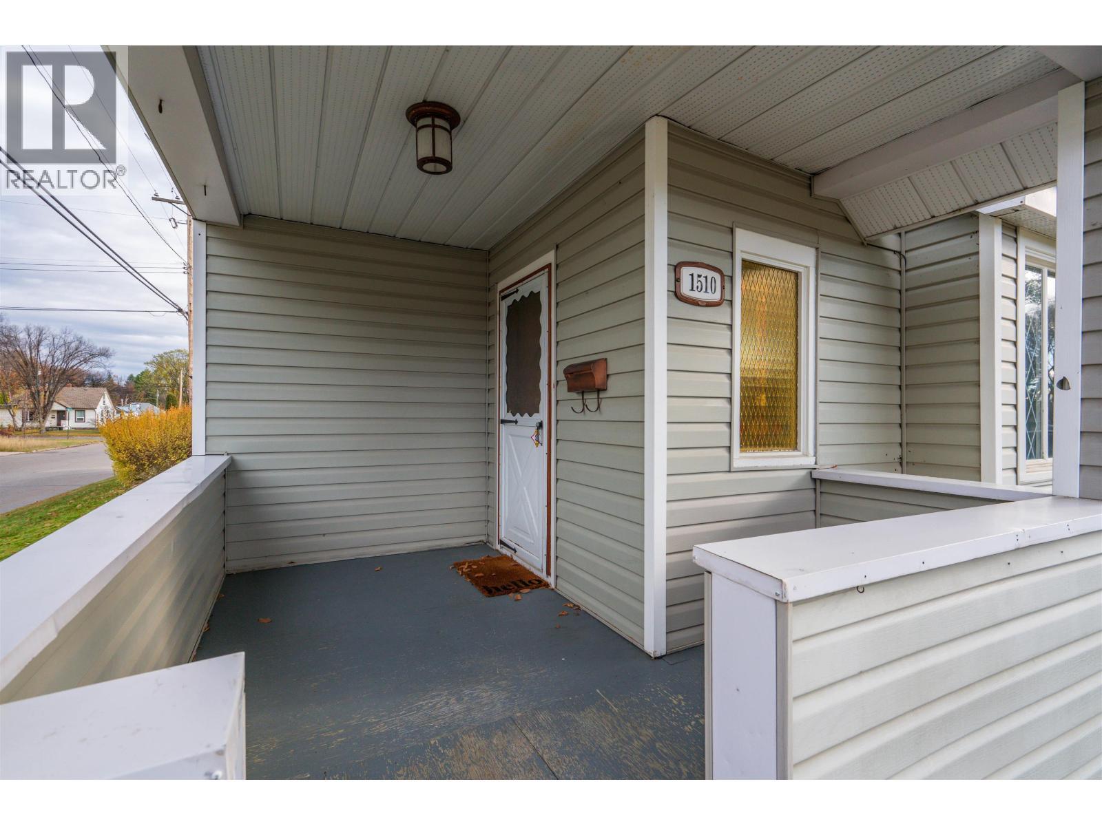 1510 Fir Street, Prince George, BC - Outdoor With Exterior