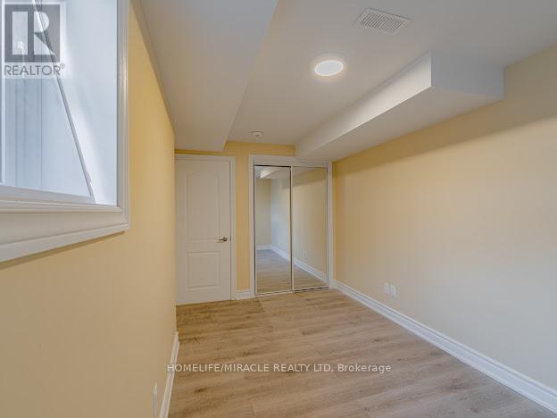 1969 Hawker Private, Ottawa, ON - Indoor Photo Showing Other Room