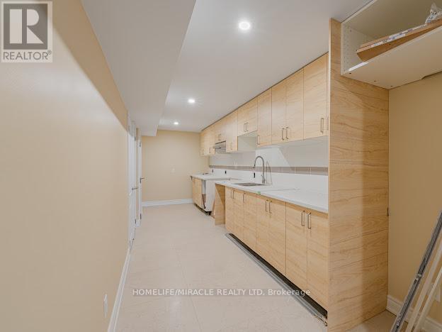 1969 Hawker Private, Ottawa, ON - Indoor