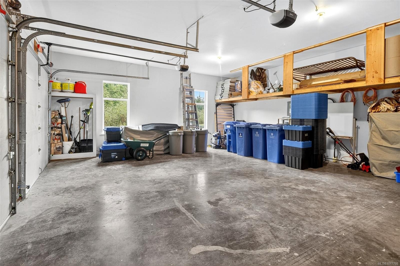 319 Stebbings Rd, Shawnigan Lake, BC