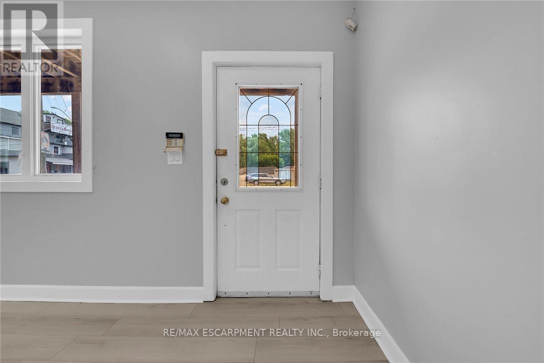 8 Nickel Street, Port Colborne, ON - Indoor Photo Showing Other Room