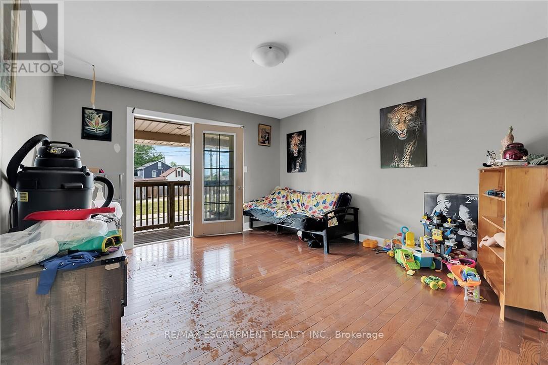 8 Nickel Street, Port Colborne, ON - Indoor