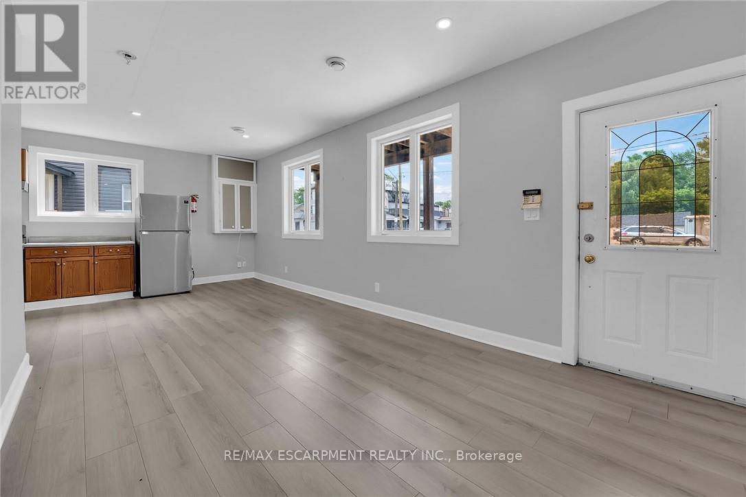 8 Nickel Street, Port Colborne, ON - Indoor Photo Showing Other Room