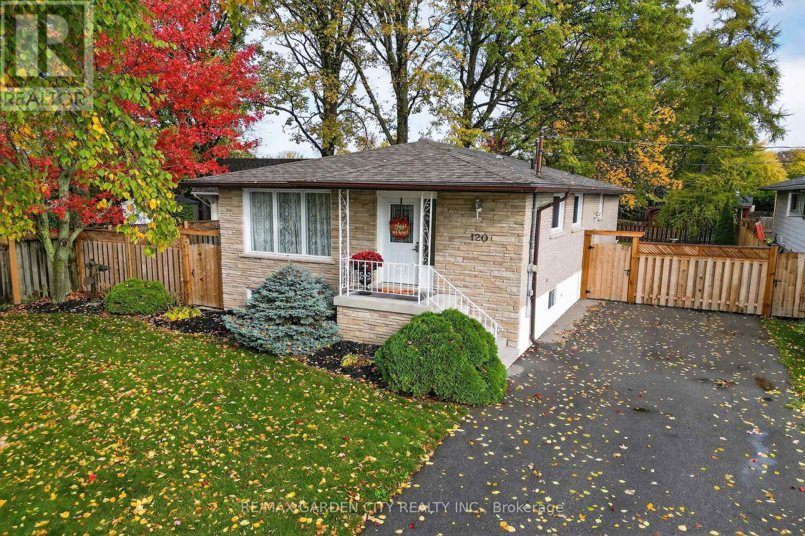 120 Kinross Street, Haldimand, ON - Outdoor