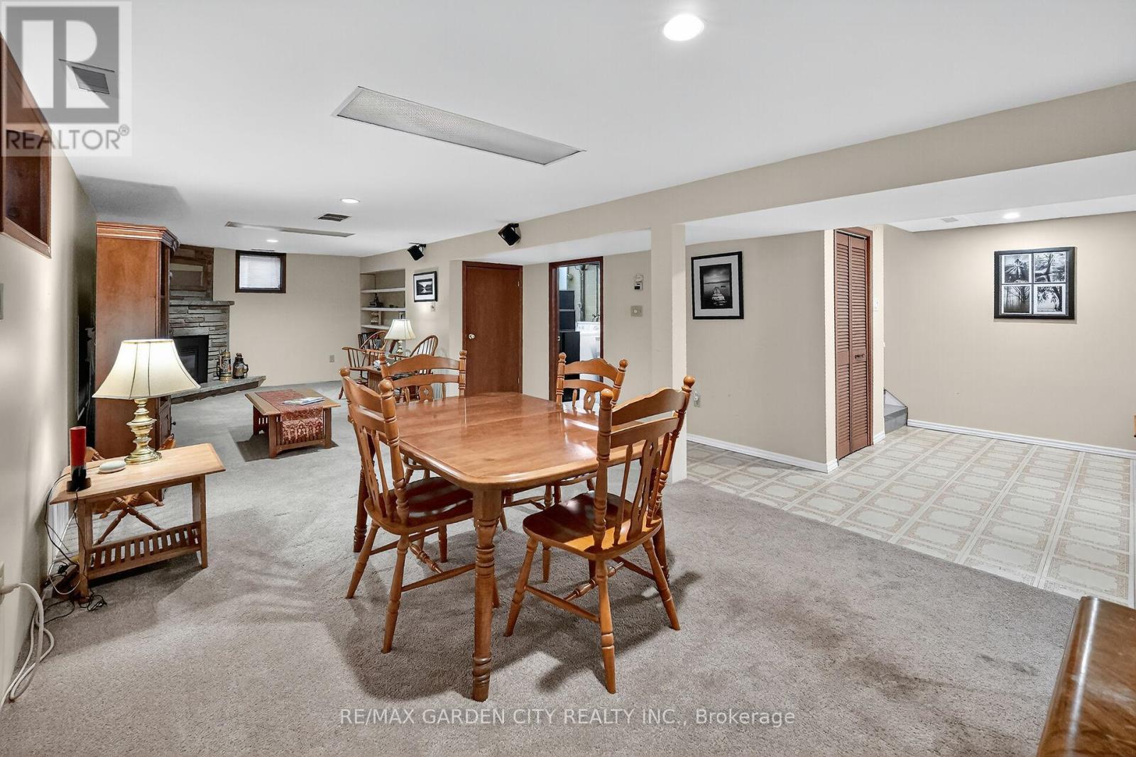 120 Kinross Street, Haldimand, ON - Indoor Photo Showing Dining Room