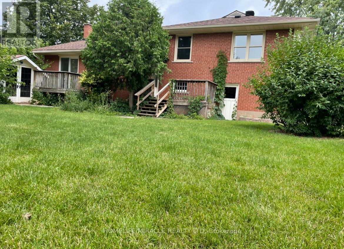 82 Roy Drive, Mississauga, ON - Outdoor