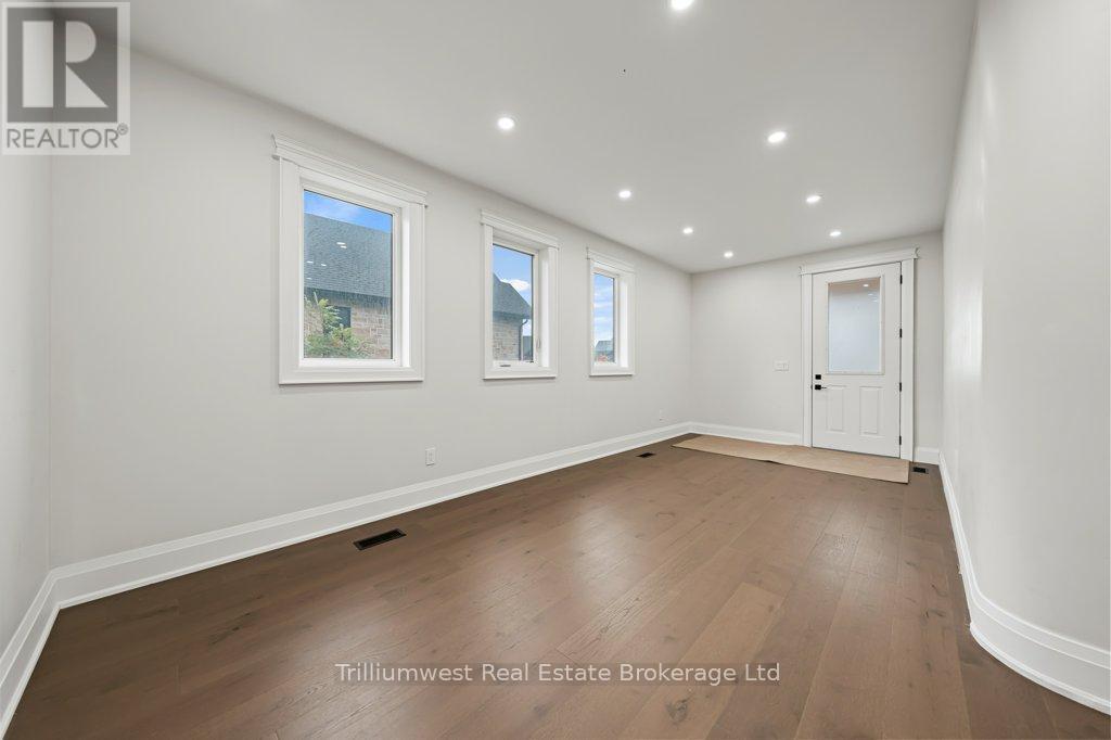 47 Whitcombe Way, Puslinch (Morriston), ON - Indoor Photo Showing Other Room