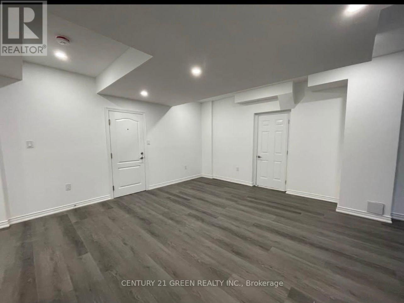 Bsmt - 36 Brentwick Drive, Brampton, ON - Indoor Photo Showing Other Room