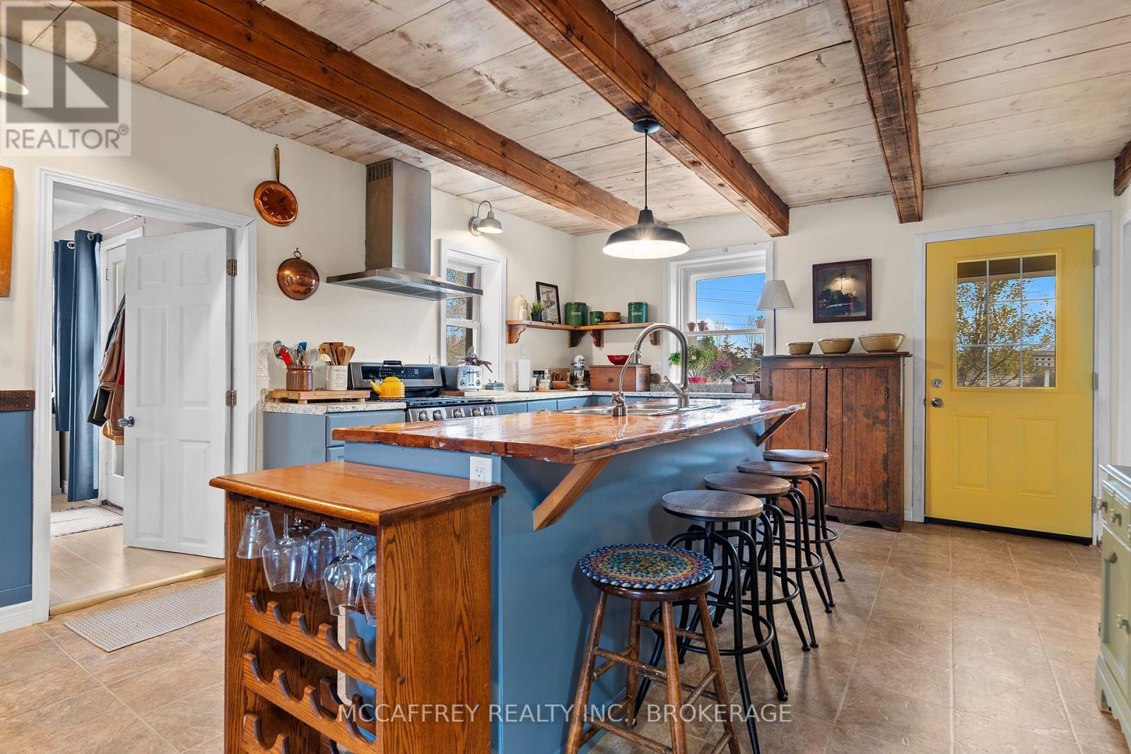 1549 Doyle Road, Loyalist (Lennox And Addington - South), ON - Indoor