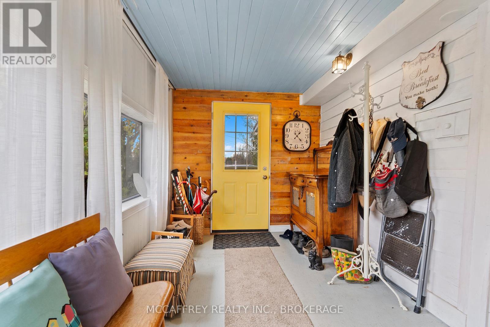 1549 Doyle Road, Loyalist (Lennox And Addington - South), ON - Photo Showing Other Room