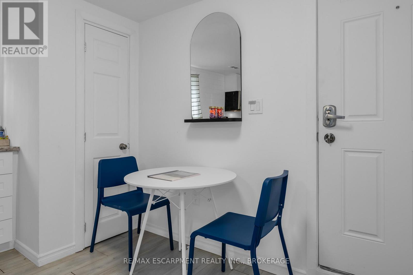 2 - 16 Golden Boulevard E, Welland (Lincoln/Crowland), ON - Indoor Photo Showing Dining Room