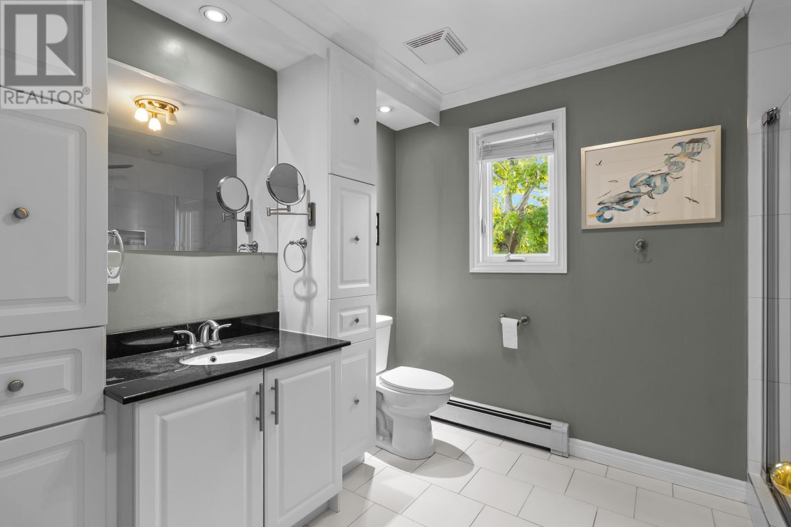 20 Limerick Place, St. John'S, NL - Indoor Photo Showing Bathroom