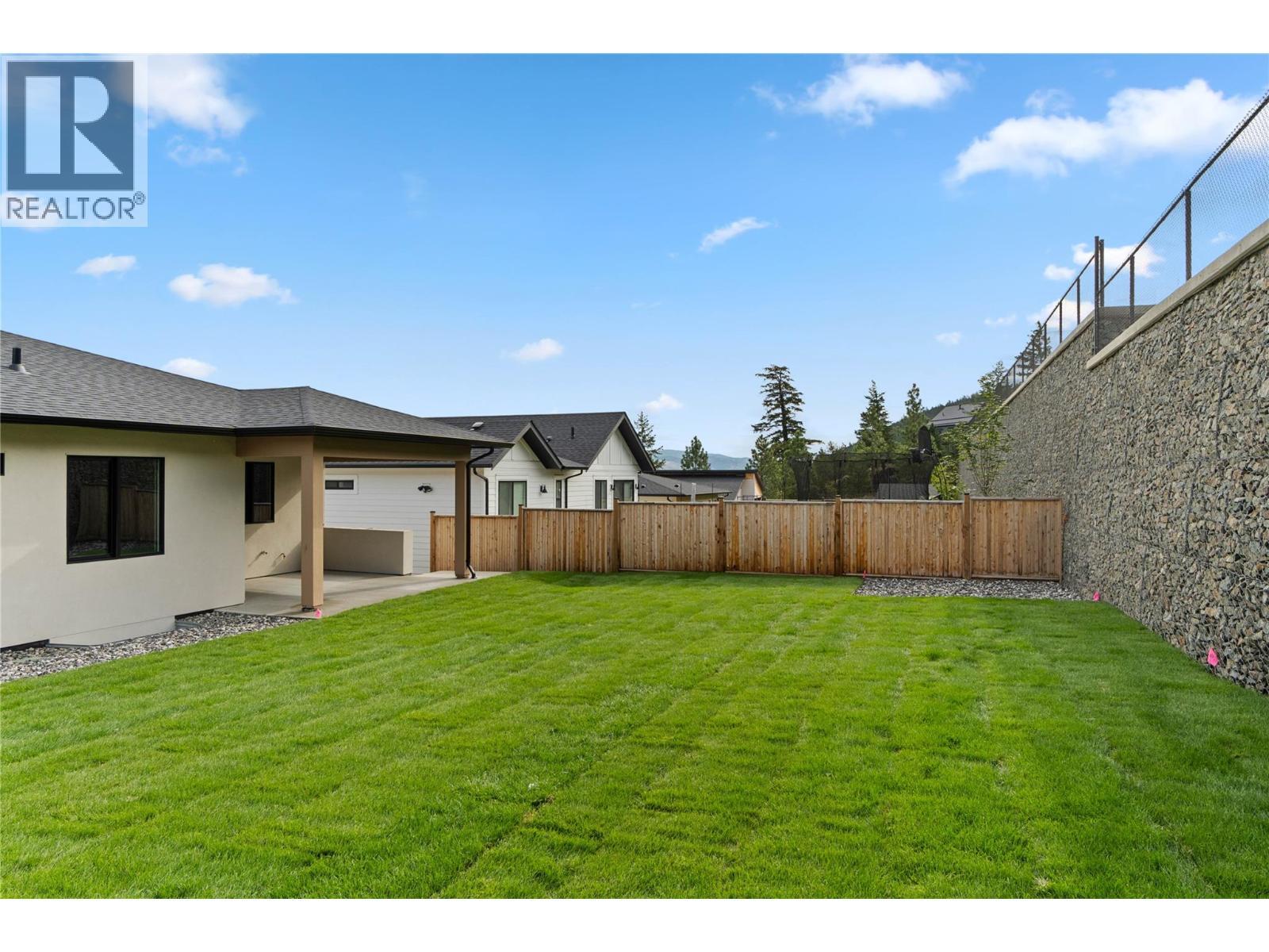 2256 Coldwater Drive, Kamloops, BC - Outdoor