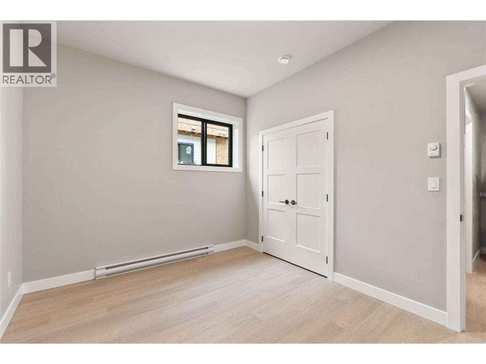 2256 Coldwater Drive, Kamloops, BC - Indoor Photo Showing Other Room