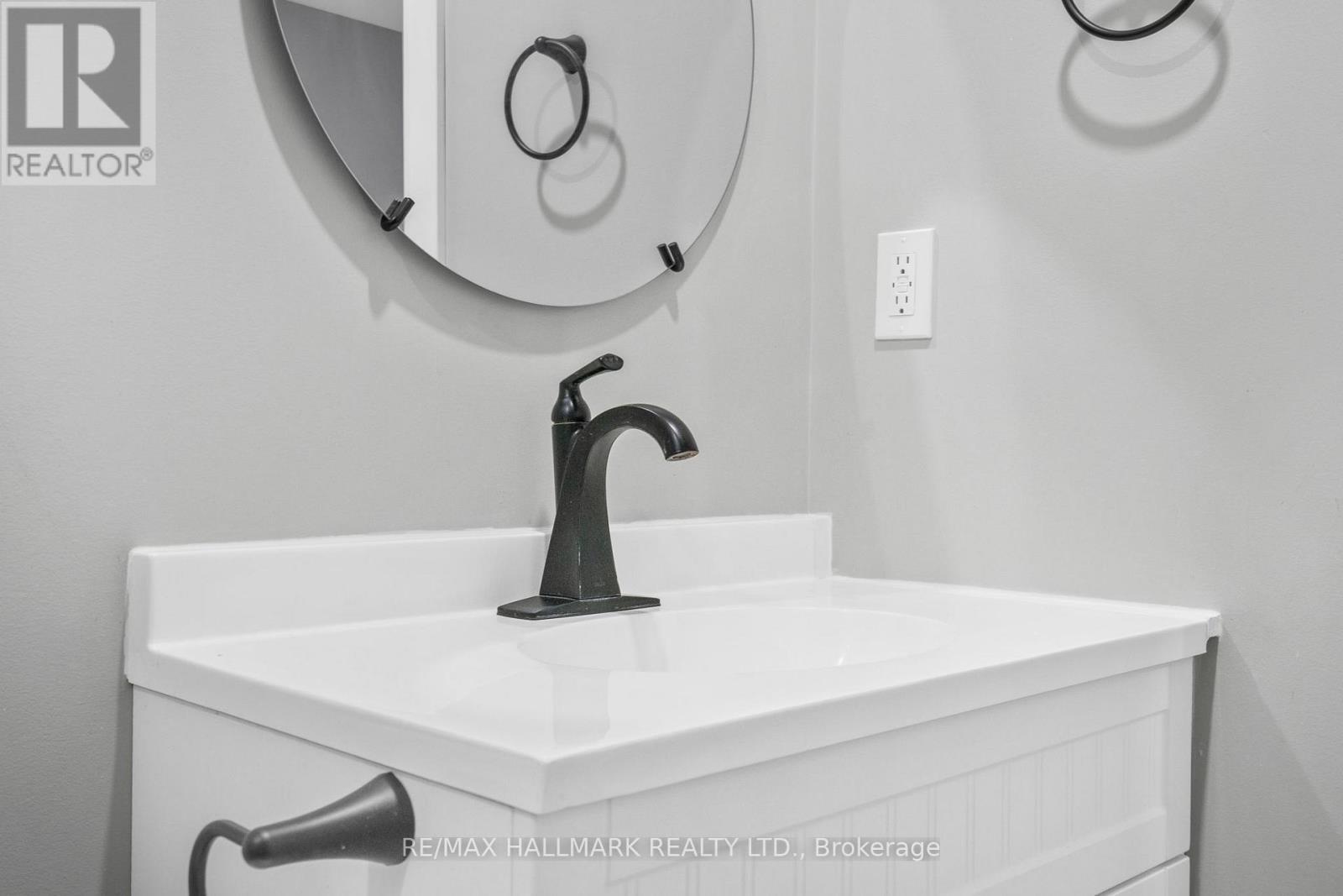 Bsmt - 1405 Concession 7 Road, Clarington, ON - Indoor Photo Showing Bathroom