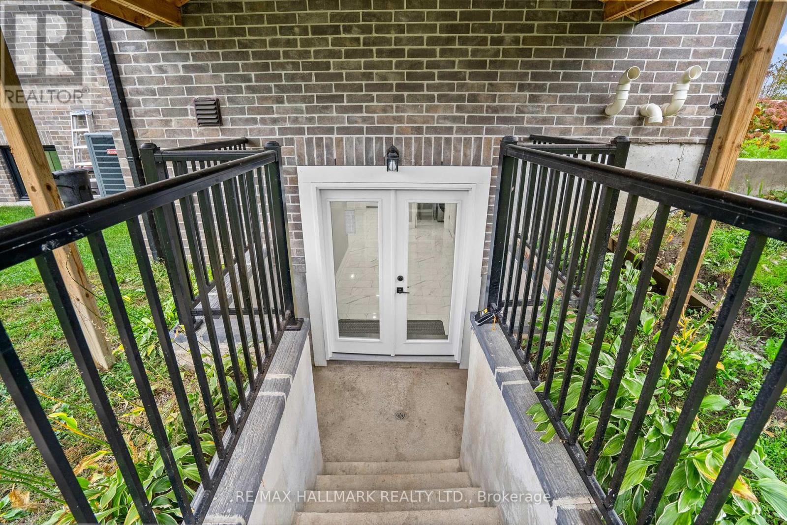 Bsmt - 1405 Concession 7 Road, Clarington, ON - Outdoor With Exterior