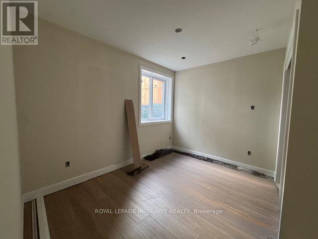 9 Gwynne Avenue, Ottawa, ON - Indoor Photo Showing Other Room