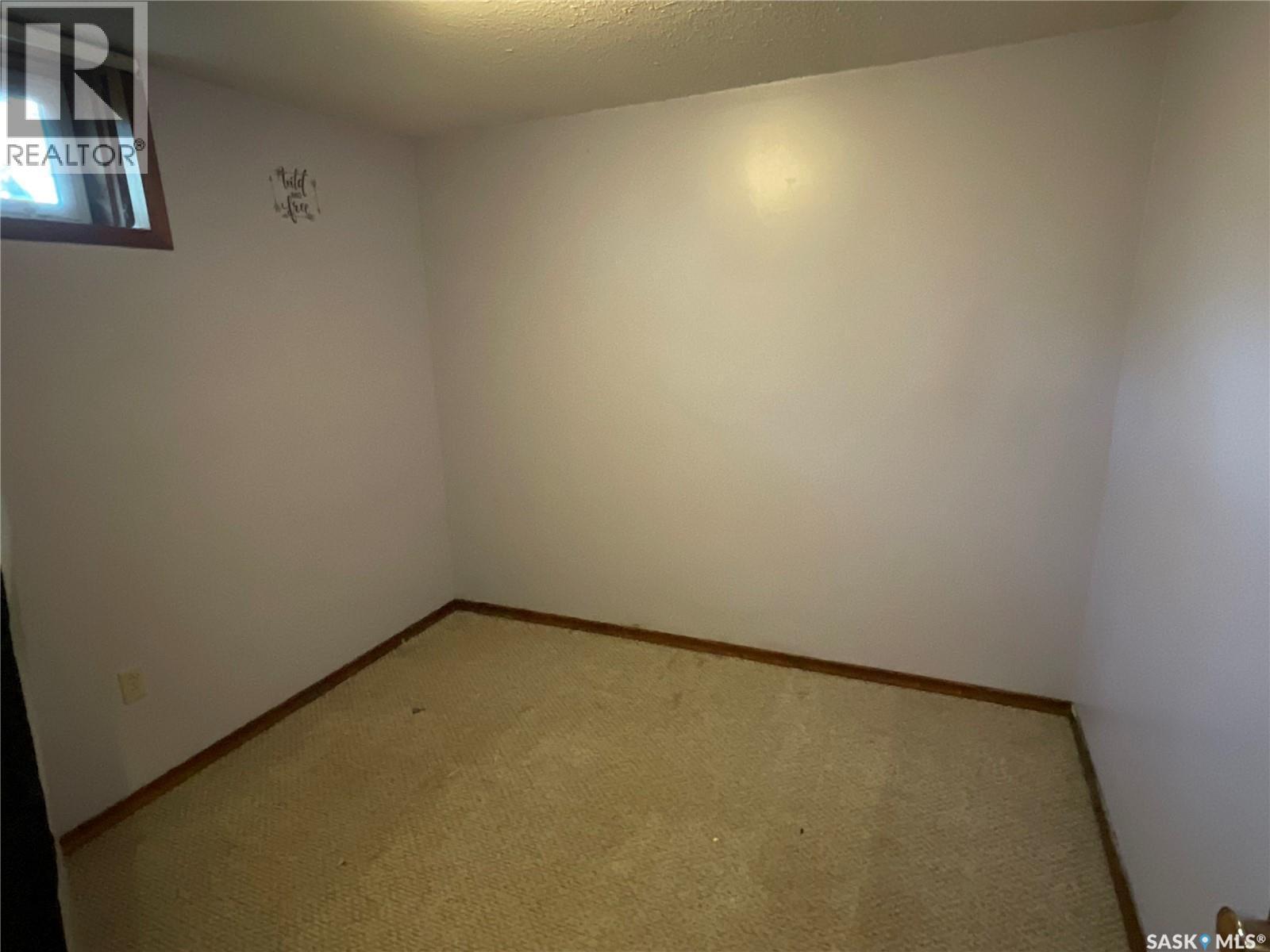67 Central Street, Weldon, SK - Indoor Photo Showing Other Room