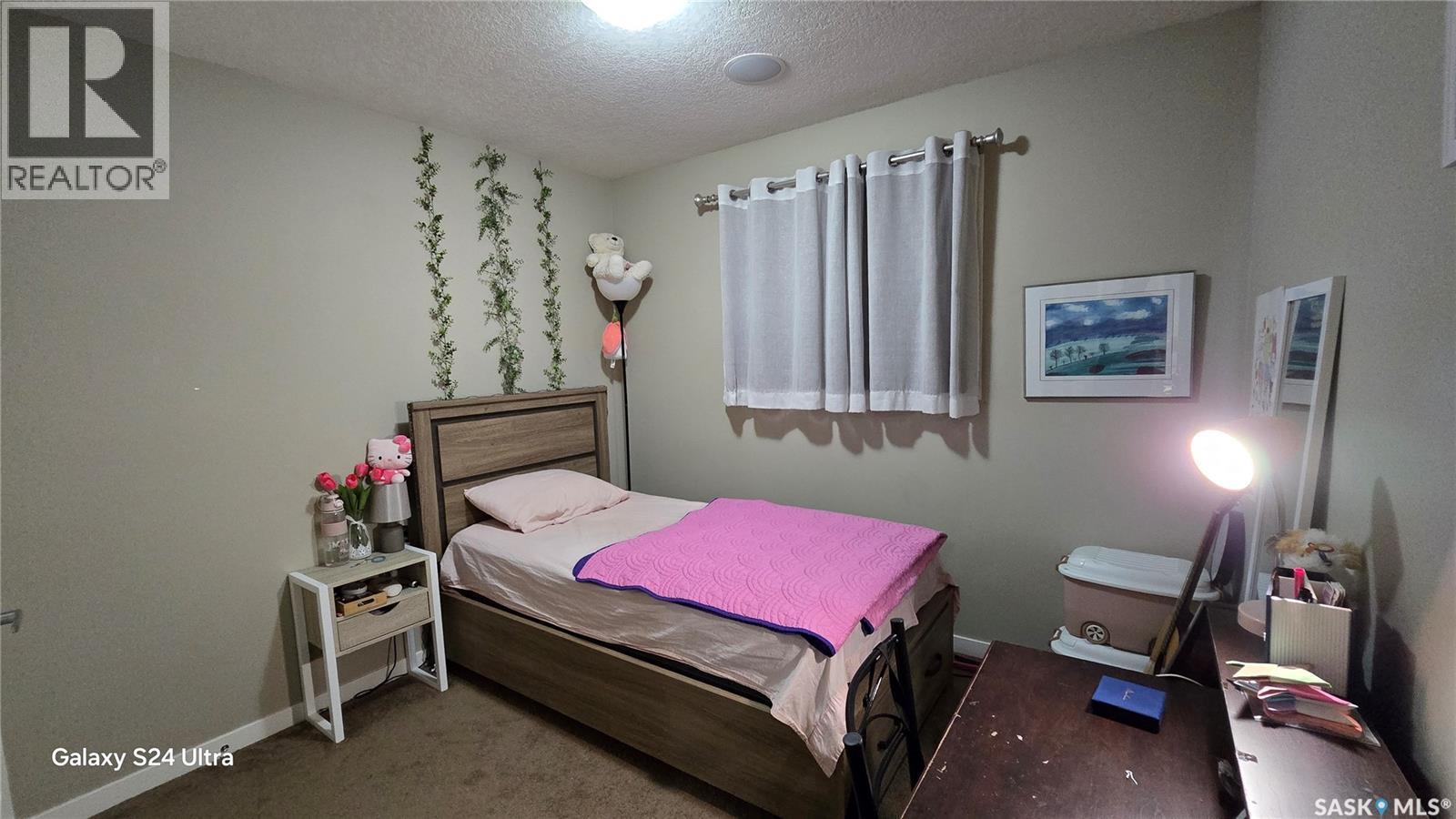 5110 Mitchinson Way, Regina, SK - Indoor Photo Showing Bedroom