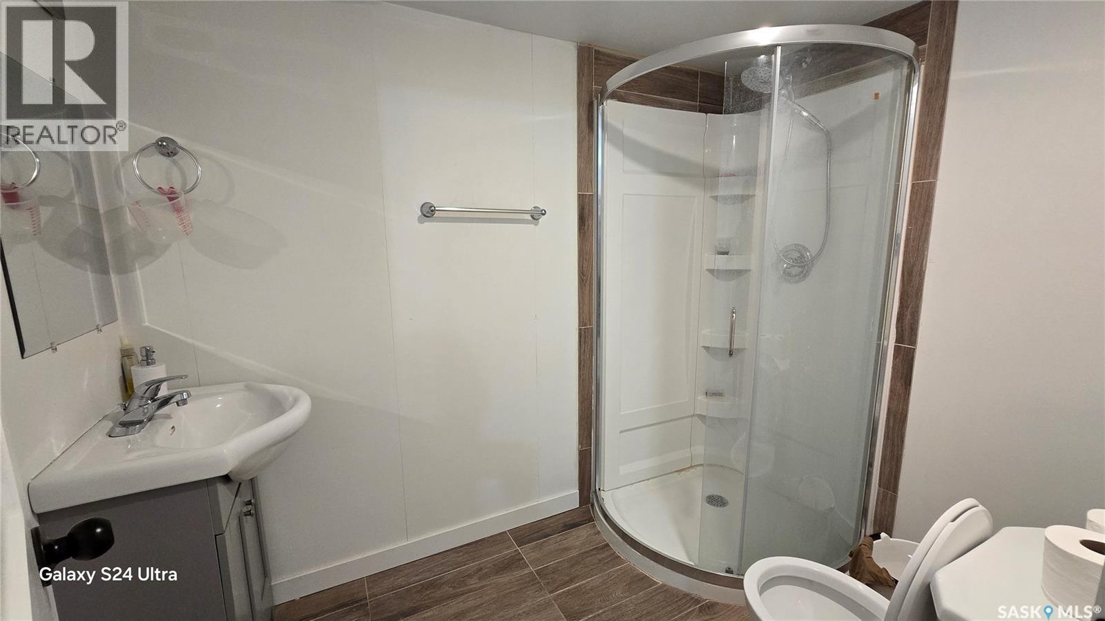 5110 Mitchinson Way, Regina, SK - Indoor Photo Showing Bathroom