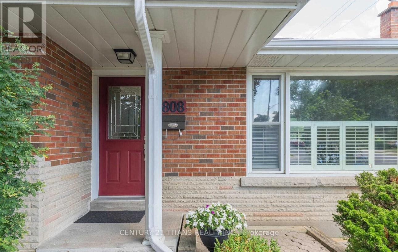 (Main) - 808 Eastglen Drive, Oshawa, ON - Outdoor With Exterior