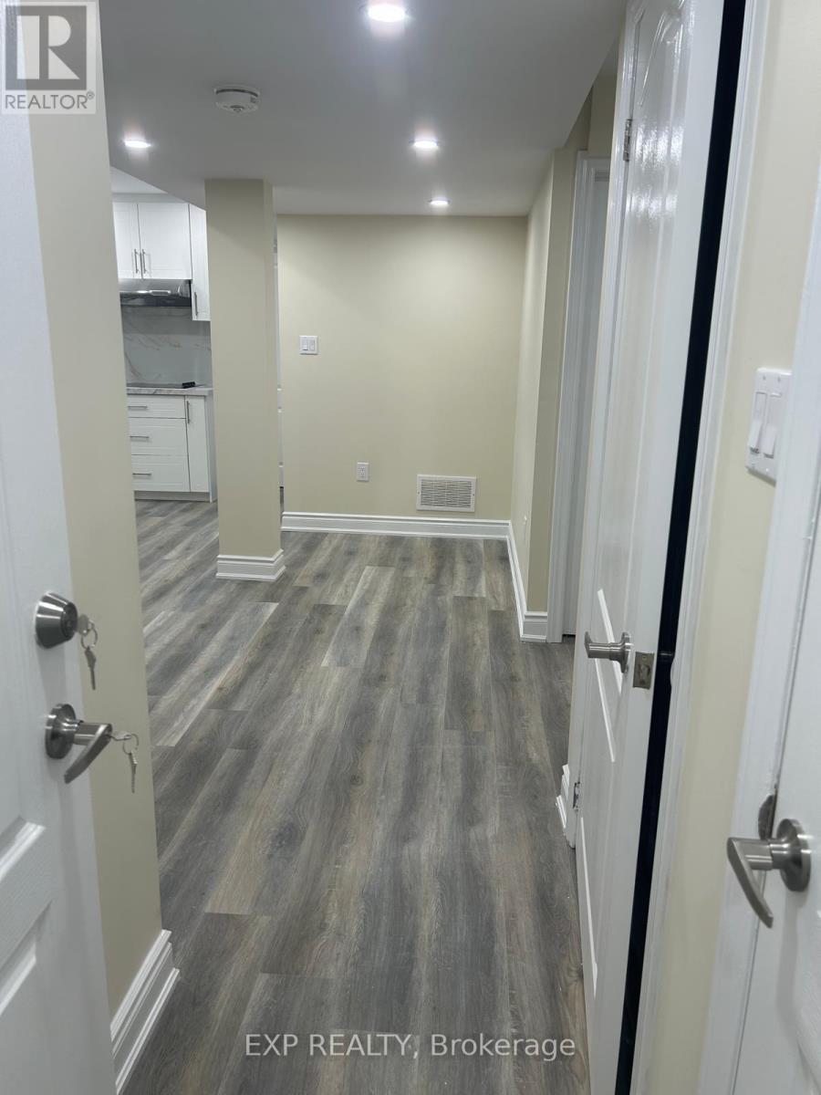 Bsmt - 10 Alicewood Grove, Brampton, ON - Indoor