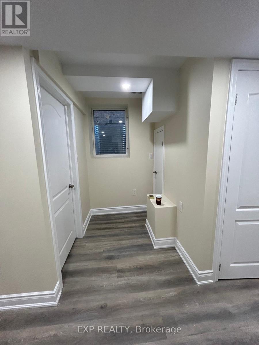 Bsmt - 10 Alicewood Grove, Brampton, ON - Indoor Photo Showing Other Room