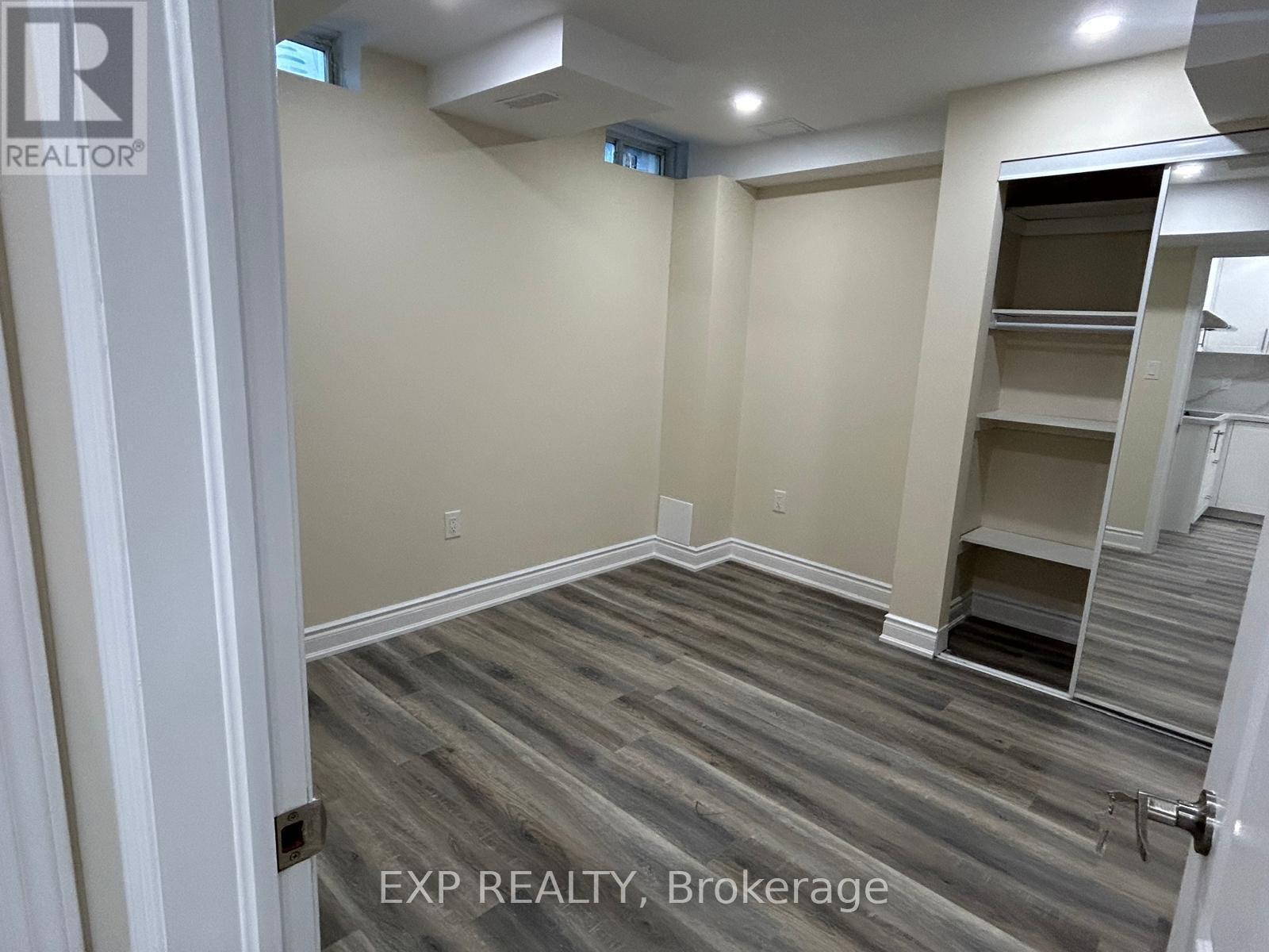 Bsmt - 10 Alicewood Grove, Brampton, ON - Indoor Photo Showing Other Room