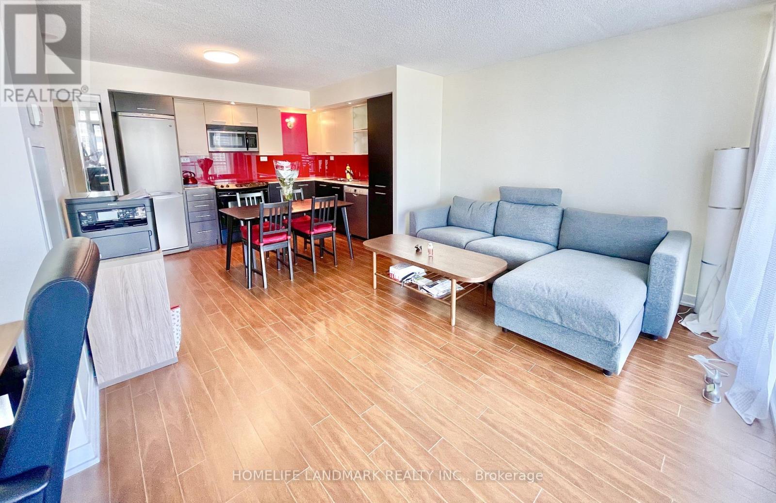 1610 - 8 Telegram Mews, Toronto, ON - Indoor Photo Showing Living Room