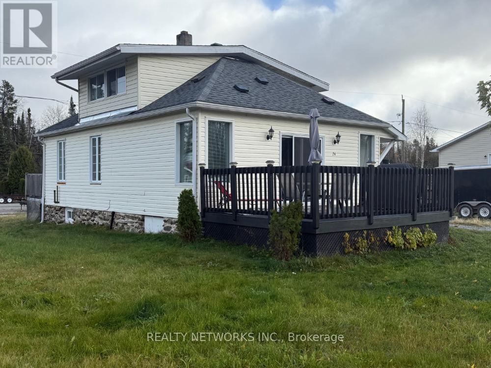 24 Hazelnut Street, Timmins (Sch - Goldmine Rural), ON - Outdoor With Deck Patio Veranda